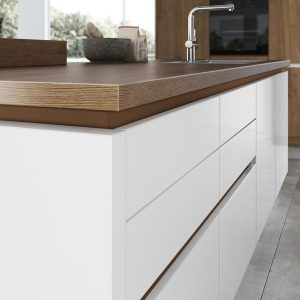 artego Küchen Griffmulde Q3 · 380 Bronze Lackiert